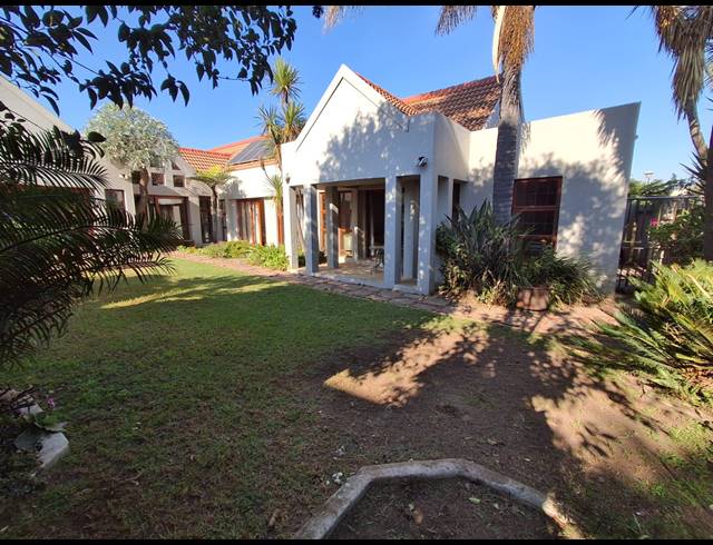 3 BEDROOM HOUSE FOR SALE IN GLEN MARAIS